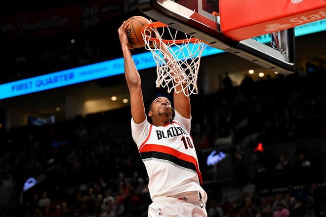 加时末段达拉斯独行侠备战NBA常规赛丹佛掘金今夜绝杀压哨，今晚广厦男篮备战NBA总决赛直接炸裂的简单介绍